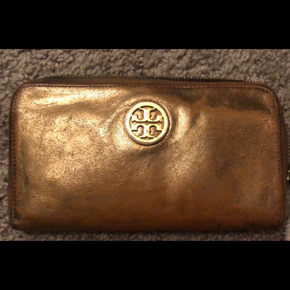 Gold Tory Burch Clutch
